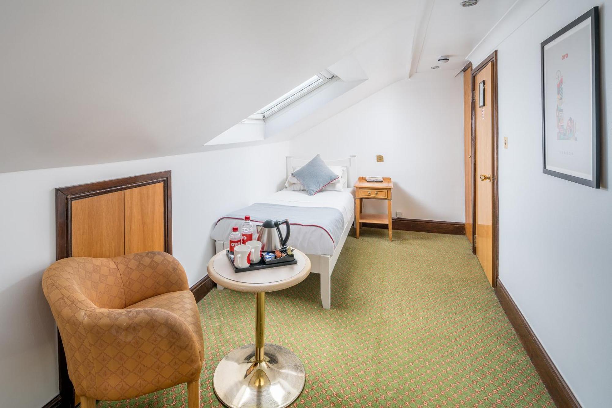 OYO Abbey Hotel Londen Buitenkant foto