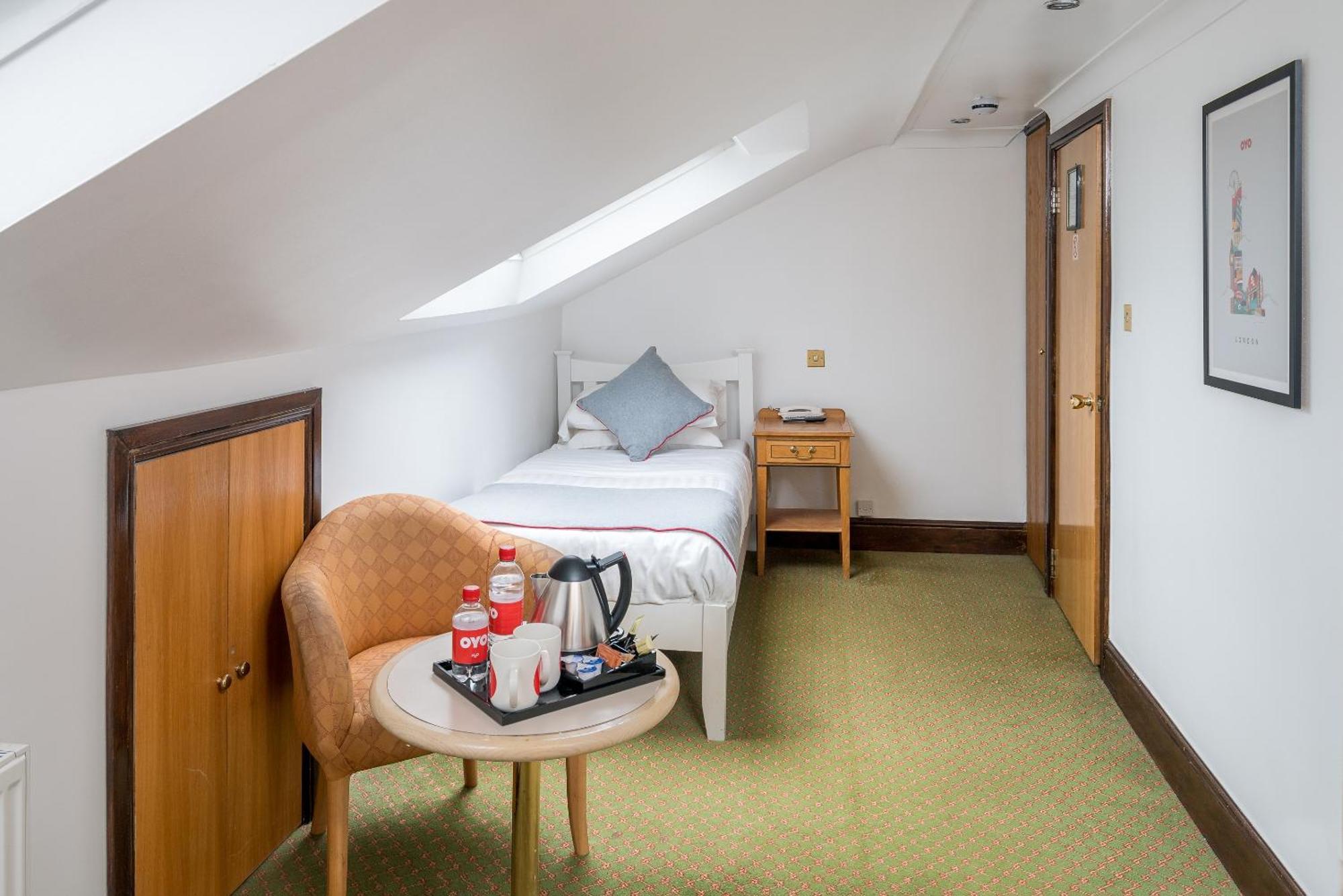 OYO Abbey Hotel Londen Buitenkant foto